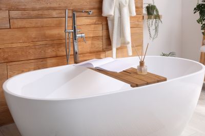New Bathtub with Modern Fixtures